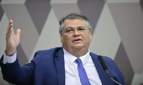 Dino exige “código de rastreio” para emendas após auditoria apontar desvios na saúde