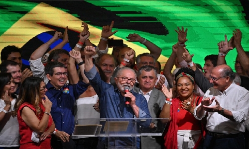 Evangélicos estão cansados da fake news e violência da direita, e da estigmatização da esquerda
