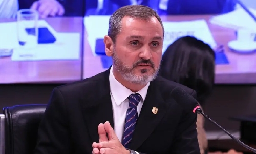Investigação revela que Ciro Nogueira ganhou férias de R$ 2 Milhões de Vorcaro