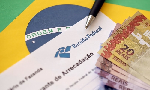Arrecadação federal mantém trajetória de alta e atinge R$ 239,4 bilhões em setembro