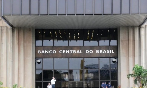 Banco Central liquida Banco Pleno e explode novo elo entre o Master e o bolsonarismo