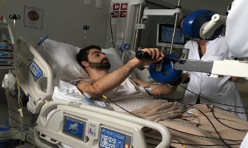 Milagre da ciência brasileira: primeiro homem a testar nova proteína volta a andar