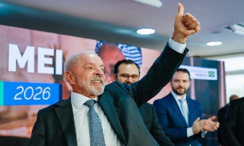 Propostas de Lula para ampliar limite de faturamento do MEI e perdoar dívidas são aprovadas na Câmara