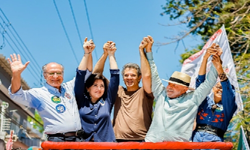 Dinheiro do leite e do pão das crianças não pode ir para as bets, diz Lula em São Paulo