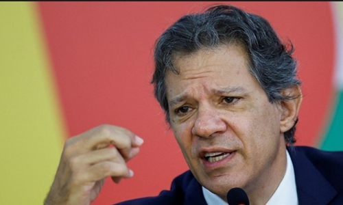 Haddad apelida Flávio de ’Bolsonarinho’ e diz que reeleição de Lula é 