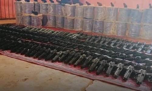 A hipocrisia de Trump: Política pró-armas dos EUA vira o maior balcão de negócios para o PCC e CV no Brasil