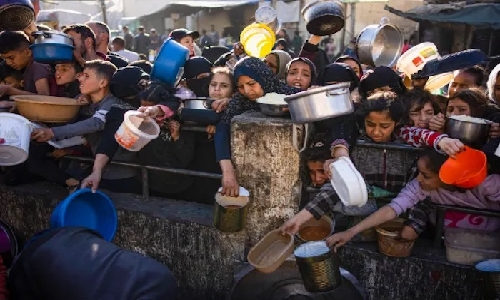 Crise alimentar global atinge 266 milhões e revela avanço da fome impulsionada por guerras e colapso humanitário