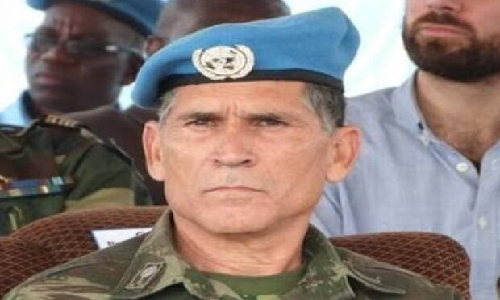 General Santos Cruz DESMASCARA O BOLSONARISMO: “Não é direita, é vigarice”!
