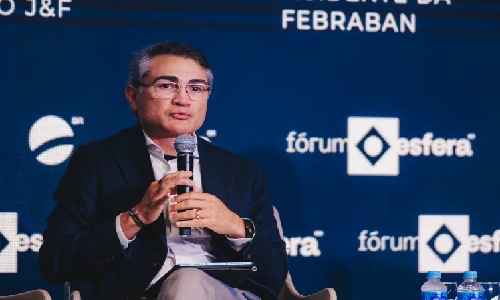 Na mira da Justiça: Empréstimo milionário liga presidente da Febraban, Isaac Sidney, à quebra do Banco Master