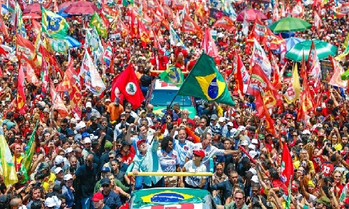 Povo assumiu responsabilidade por campanha; temos um exército de democratas, diz Lula
