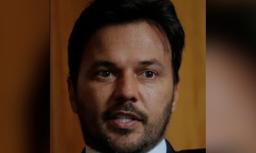Relatório expõe rede de farras e NEGOCIATAS de Fábio Faria com banqueiro Daniel Vorcaro