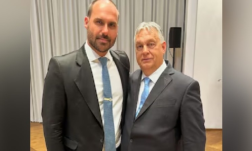 Trilha do dinheiro do filme de Bolsonaro chega a empresa na Hungria ligada a Eduardo Bolsonaro