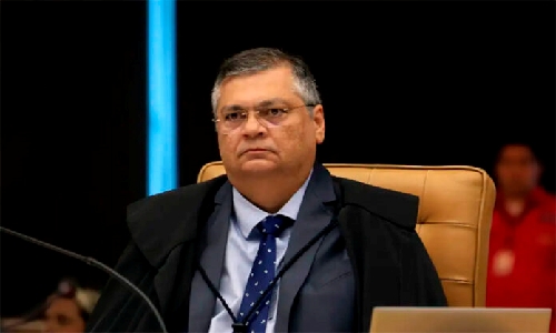 Dino pede investigação de Mendonça após citar relação do Master com cemitérios em SP