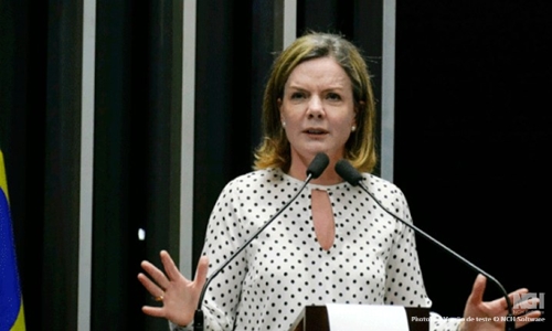 Gleisi Hoffmann detona Netanyahu por sequestro de ativista brasileiro e reafirma defesa da soberania