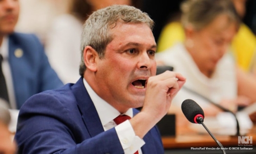 Lindbergh denuncia projeto de Flávio Bolsonaro voltado a banqueiros e elite