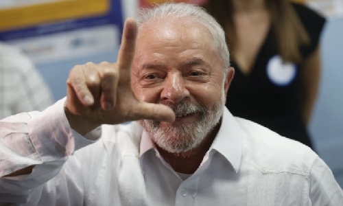Lula assina financiamento bilionário para o túnel Santos-Guarujá e tira obra do papel